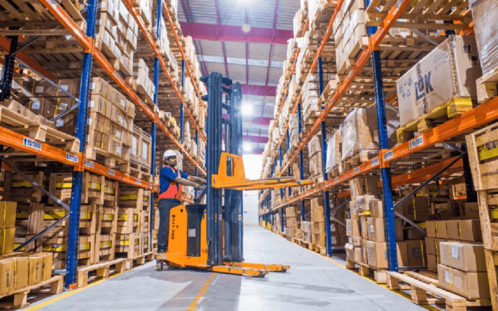Warehouse storage